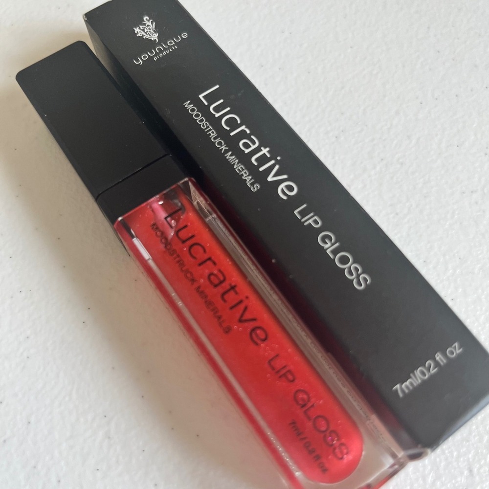 Younique Lucrative Moodstruck Minerals Lip Gloss‎ Lovesick Pink